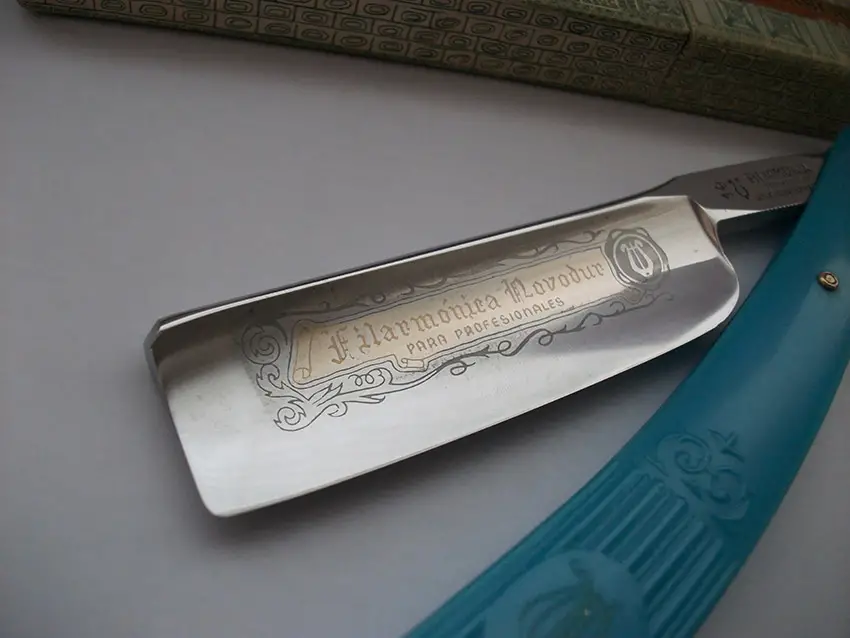 How Much Does A Straight Razor Shave Cost?